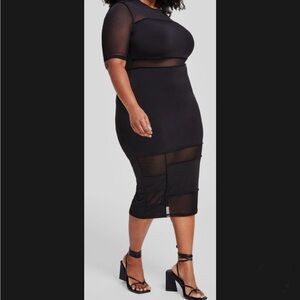 Nina Parker Black Short Sleeve Mesh
Midi Dress